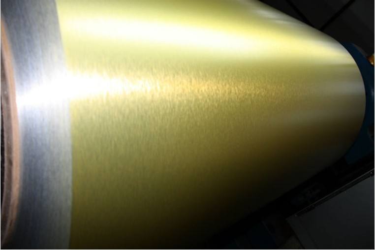 Double sided color coated aluminum coil