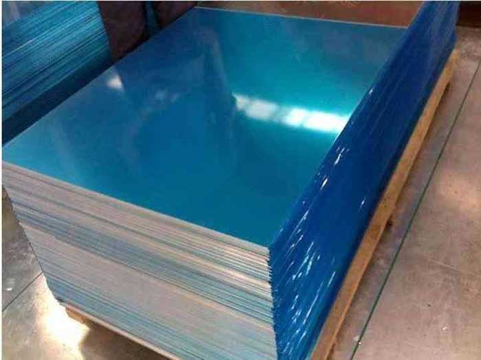 Mirror aluminum panel used in building facades